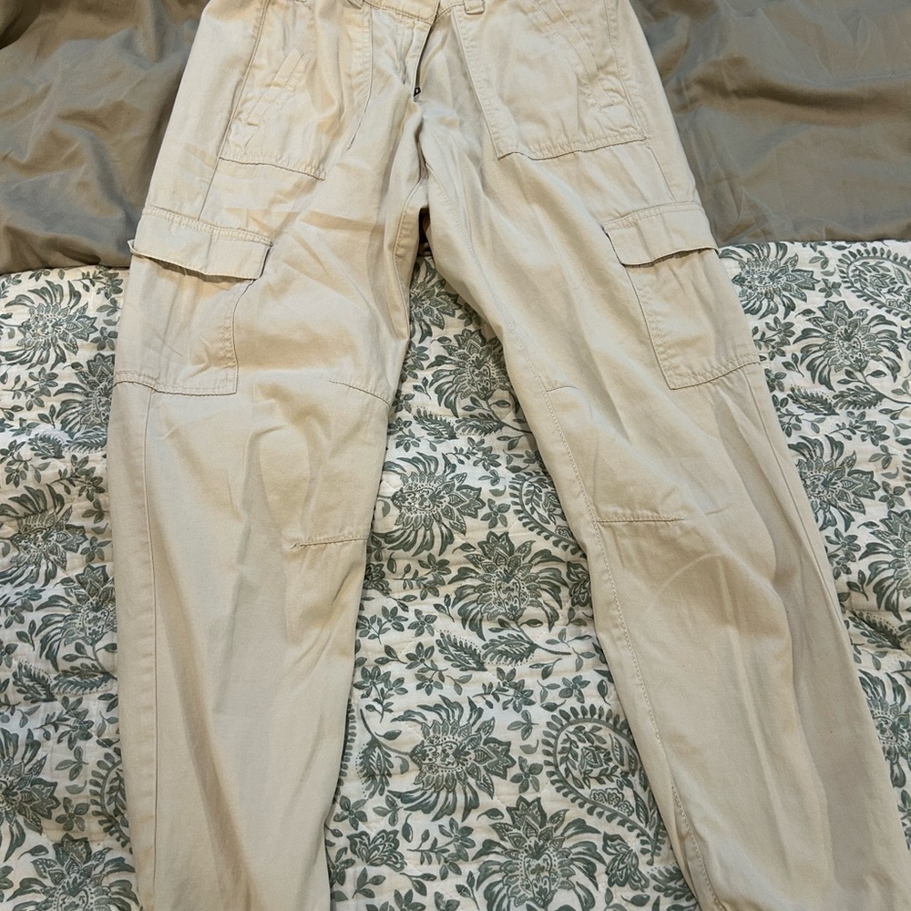 Women’s Casual Cargo Pants - Khaki